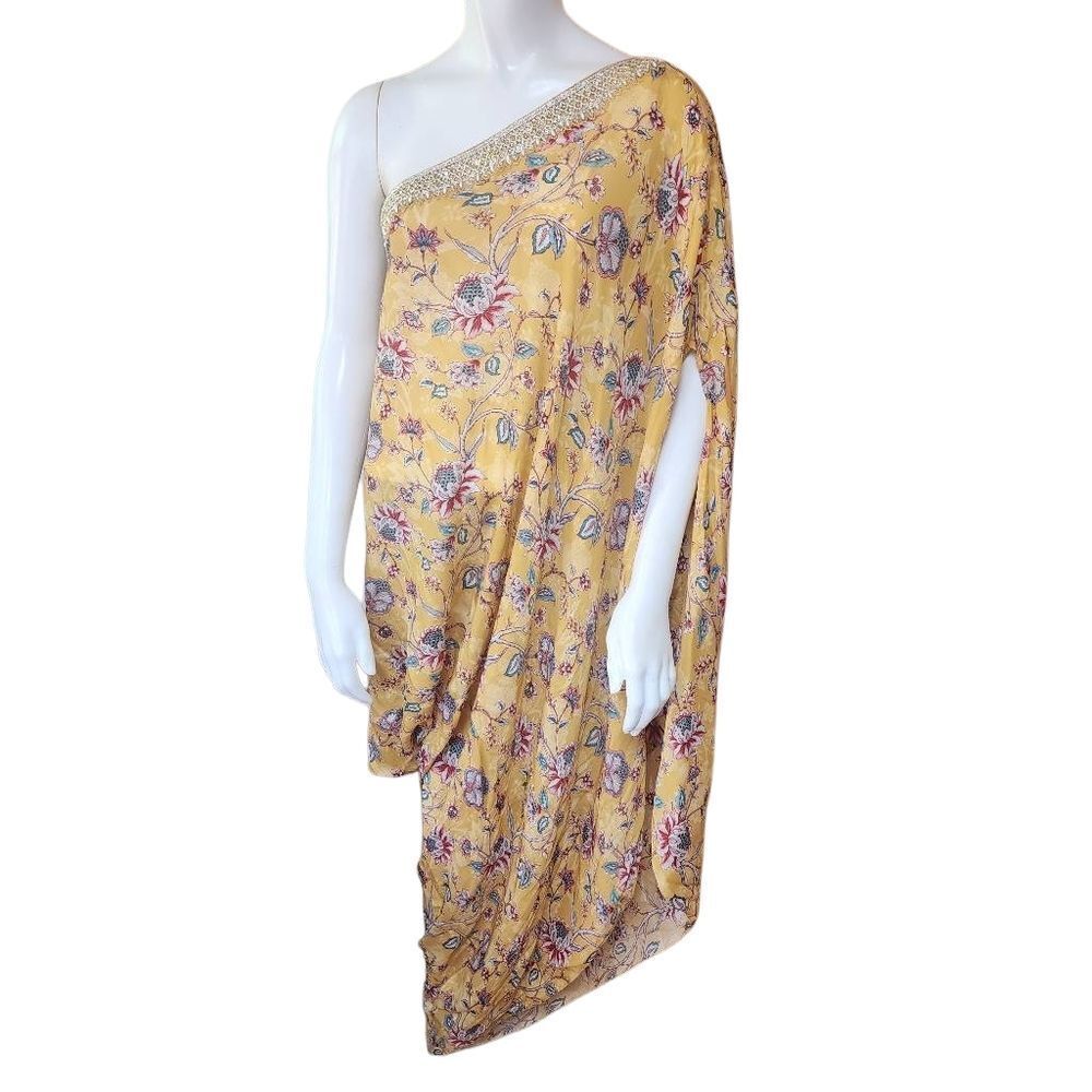 Chhavvi Aggarwal Yellow Floral One Shoulder Top (L) - Picture 4 of 7